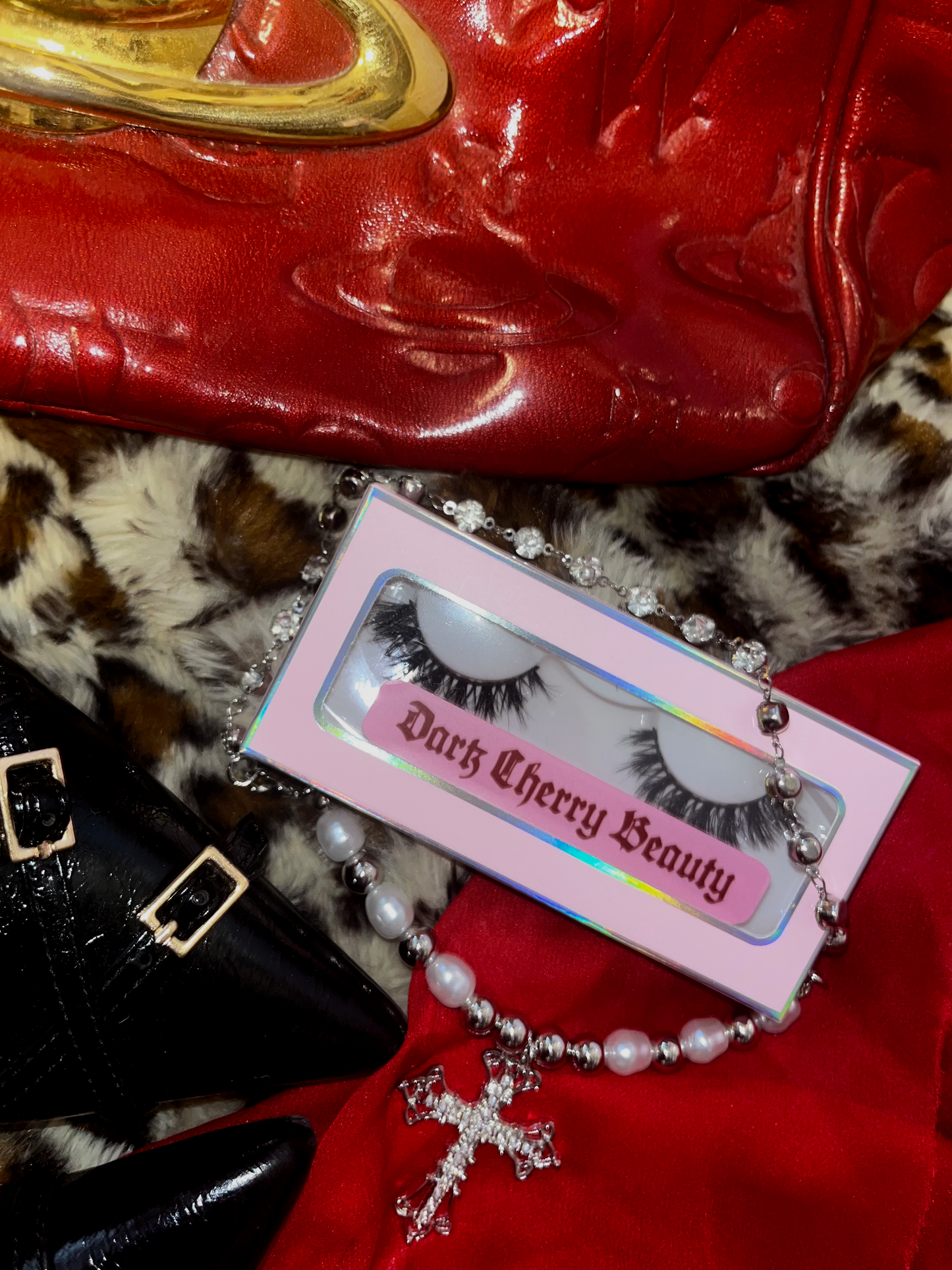Mood Swing - Medium Lash
